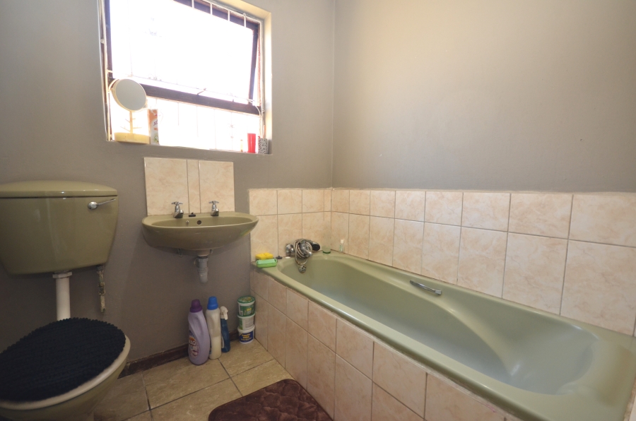 3 Bedroom Property for Sale in Highgate Eastern Cape